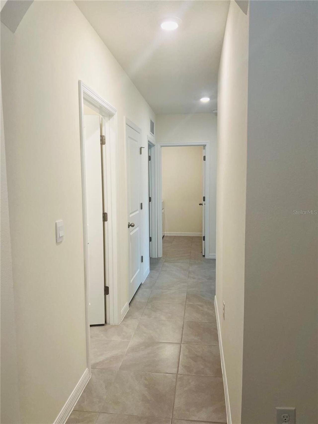 Listing Photo 14