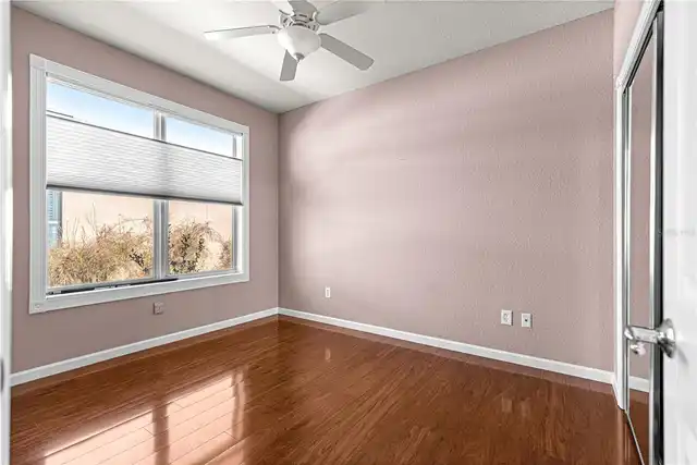 Listing Photo 32