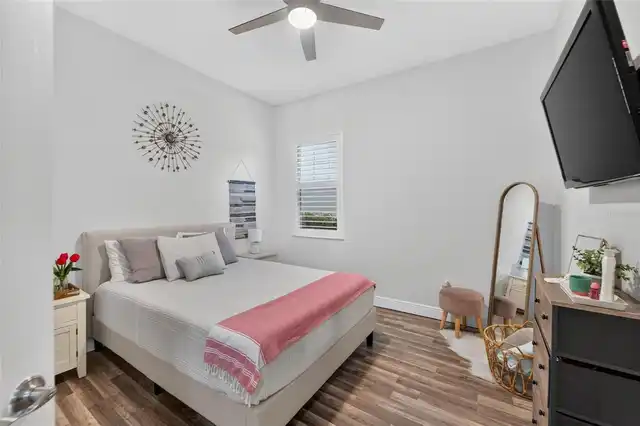 Listing Photo 41