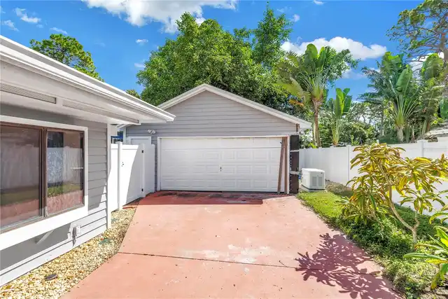 Listing Photo 42