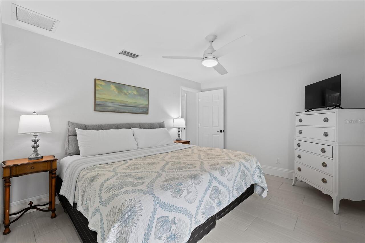 Listing Photo 38
