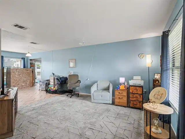 Listing Photo 7