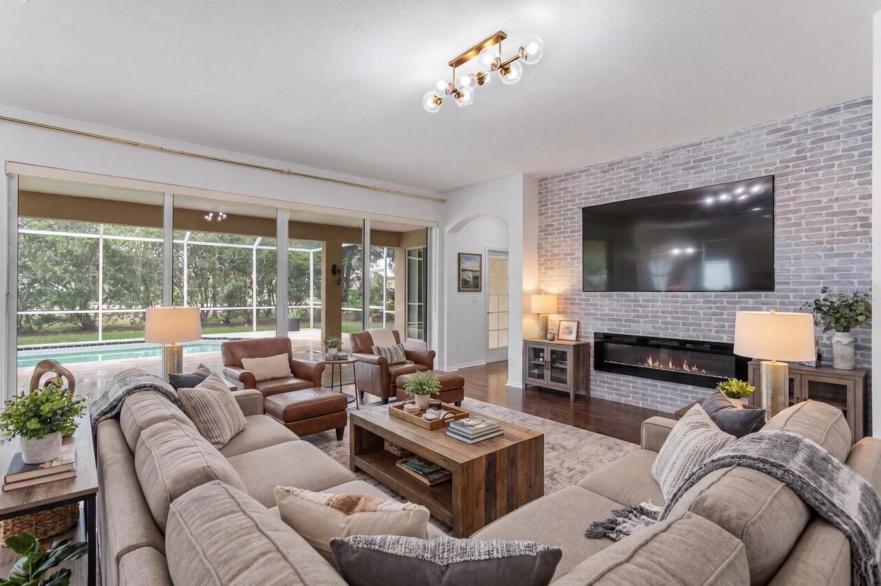 Listing Photo 9