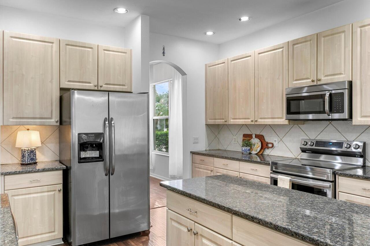 Listing Photo 18
