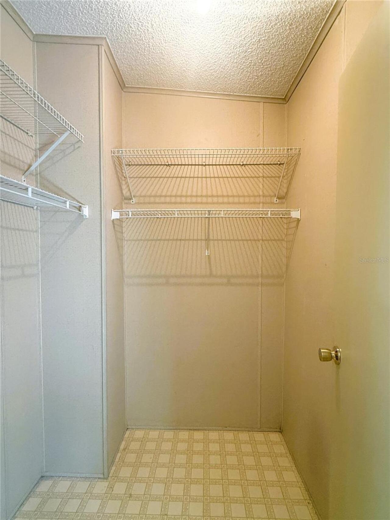 Listing Photo 14