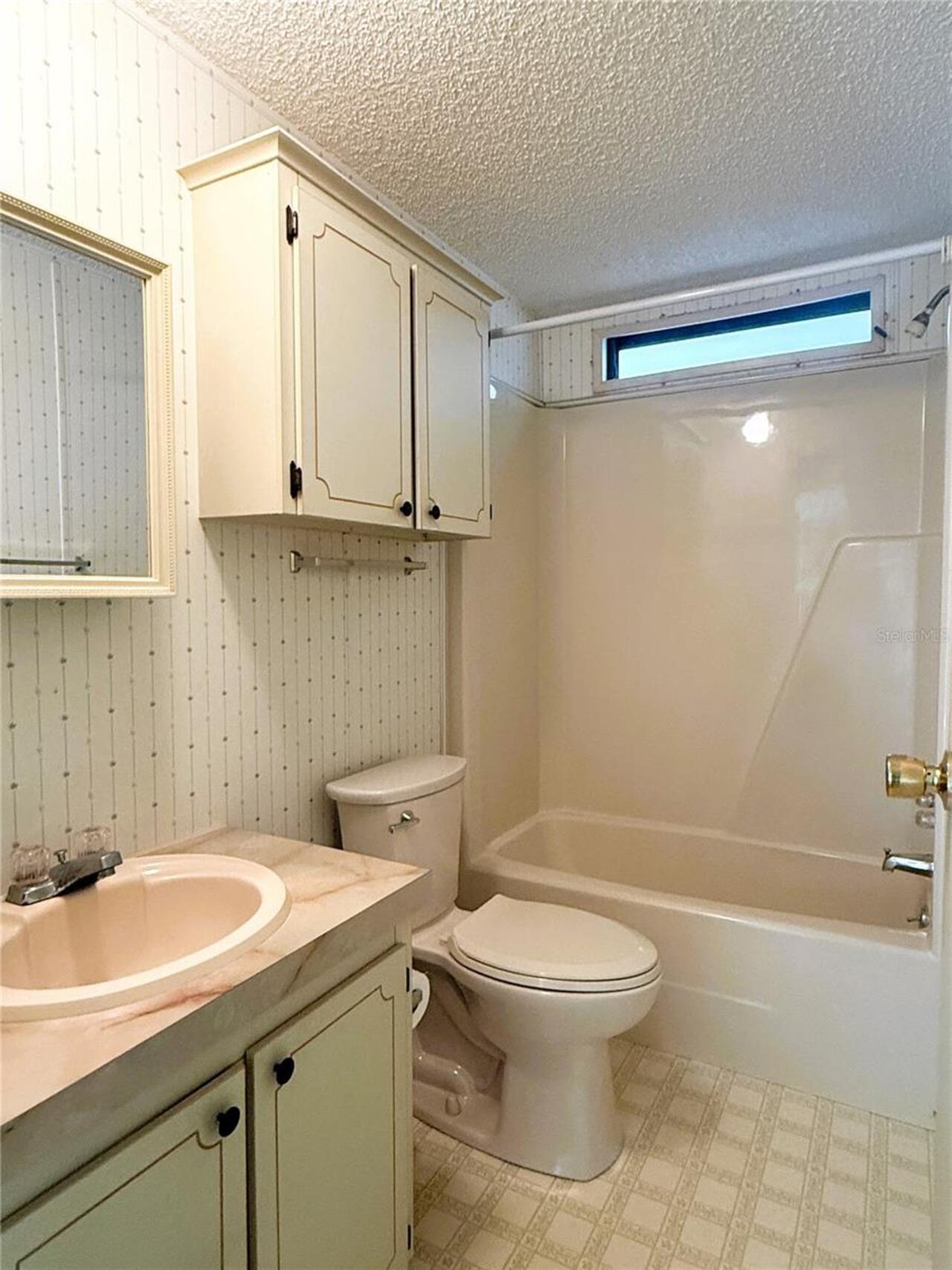 Listing Photo 23