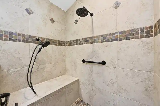 Listing Photo 13