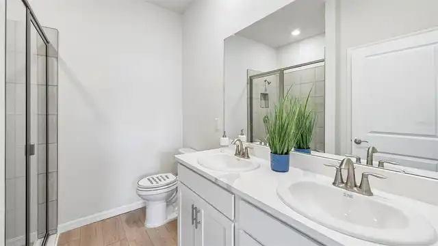Listing Photo 21