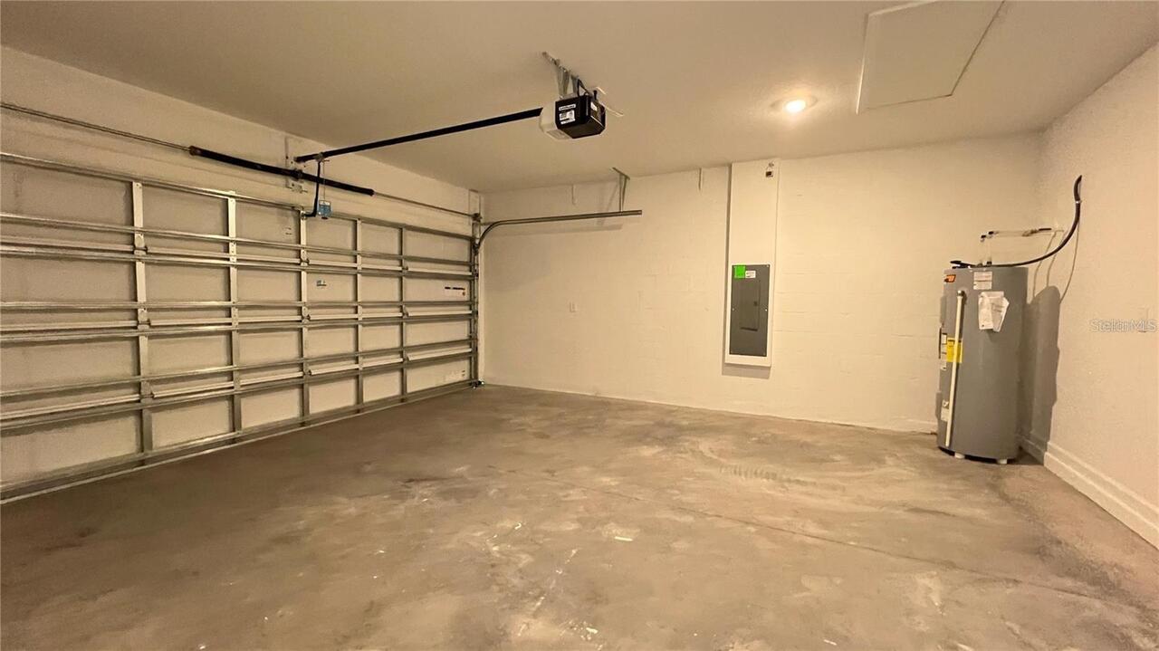Listing Photo 16