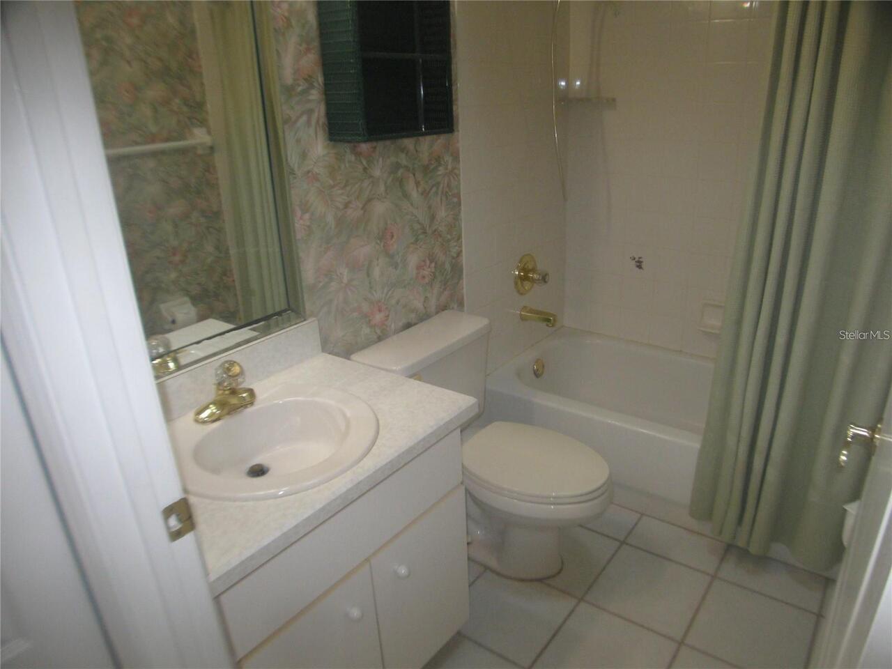 Listing Photo 8