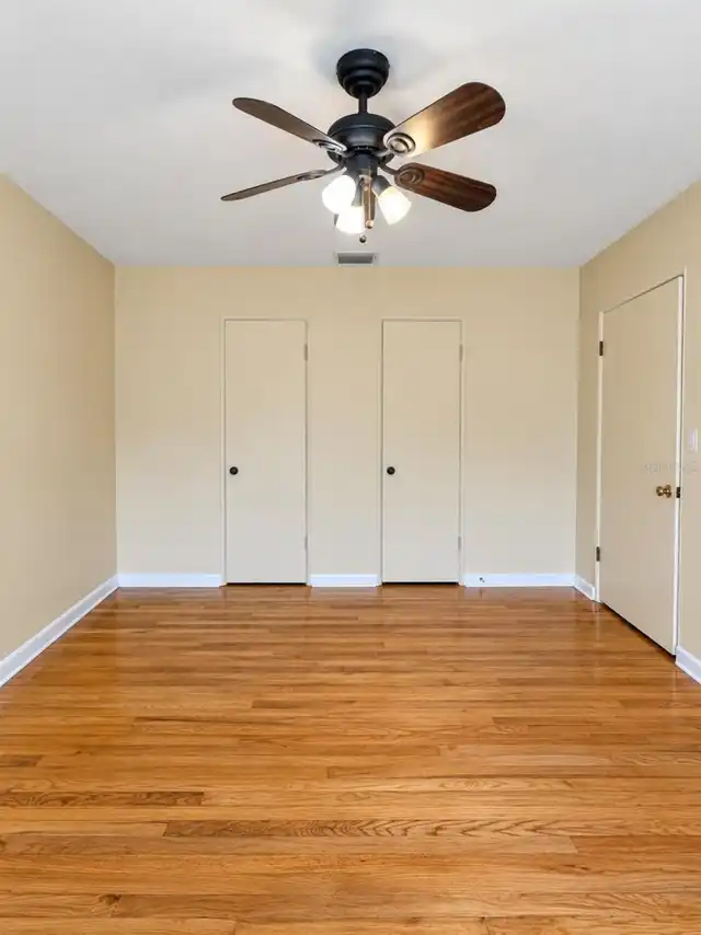 Listing Photo 14