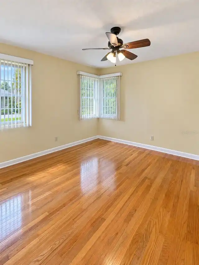 Listing Photo 13