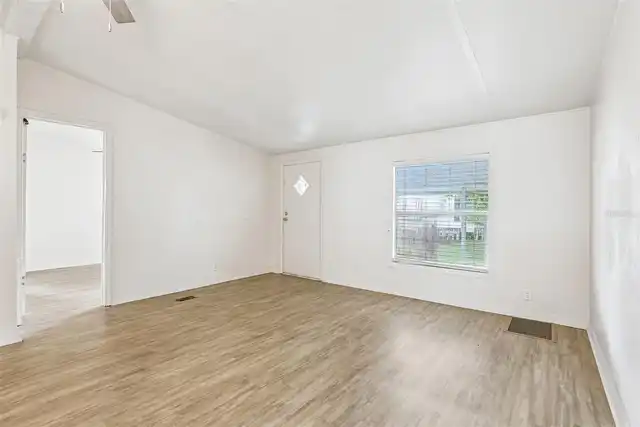 Listing Photo 20