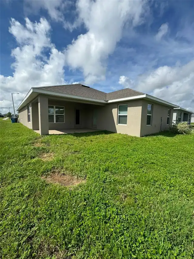 Listing Photo 6