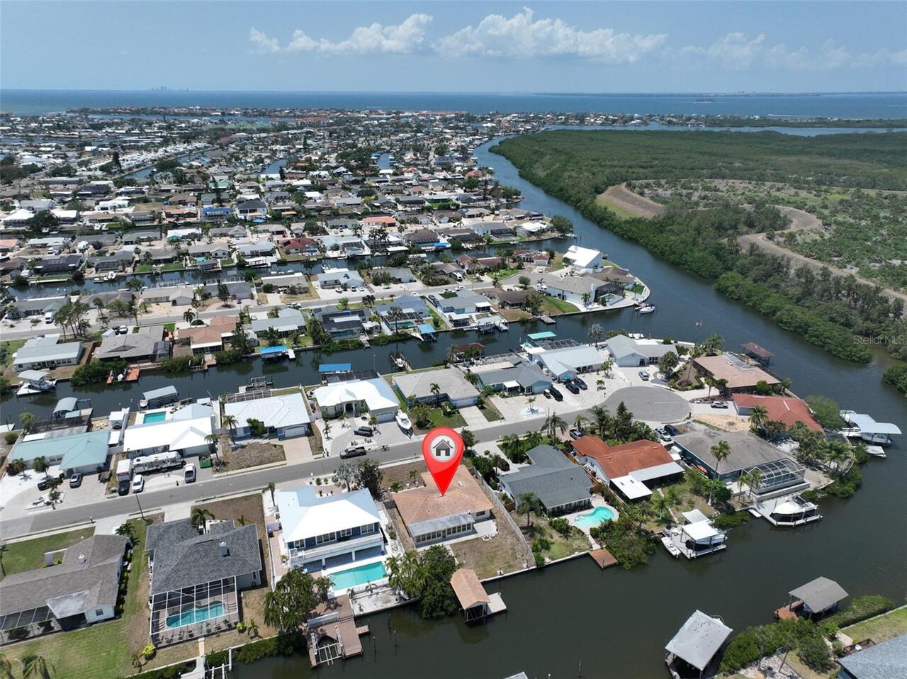 Listing Photo 12