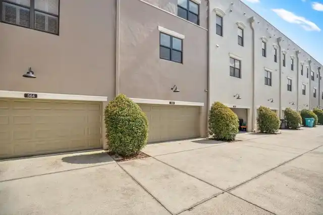 Listing Photo 29