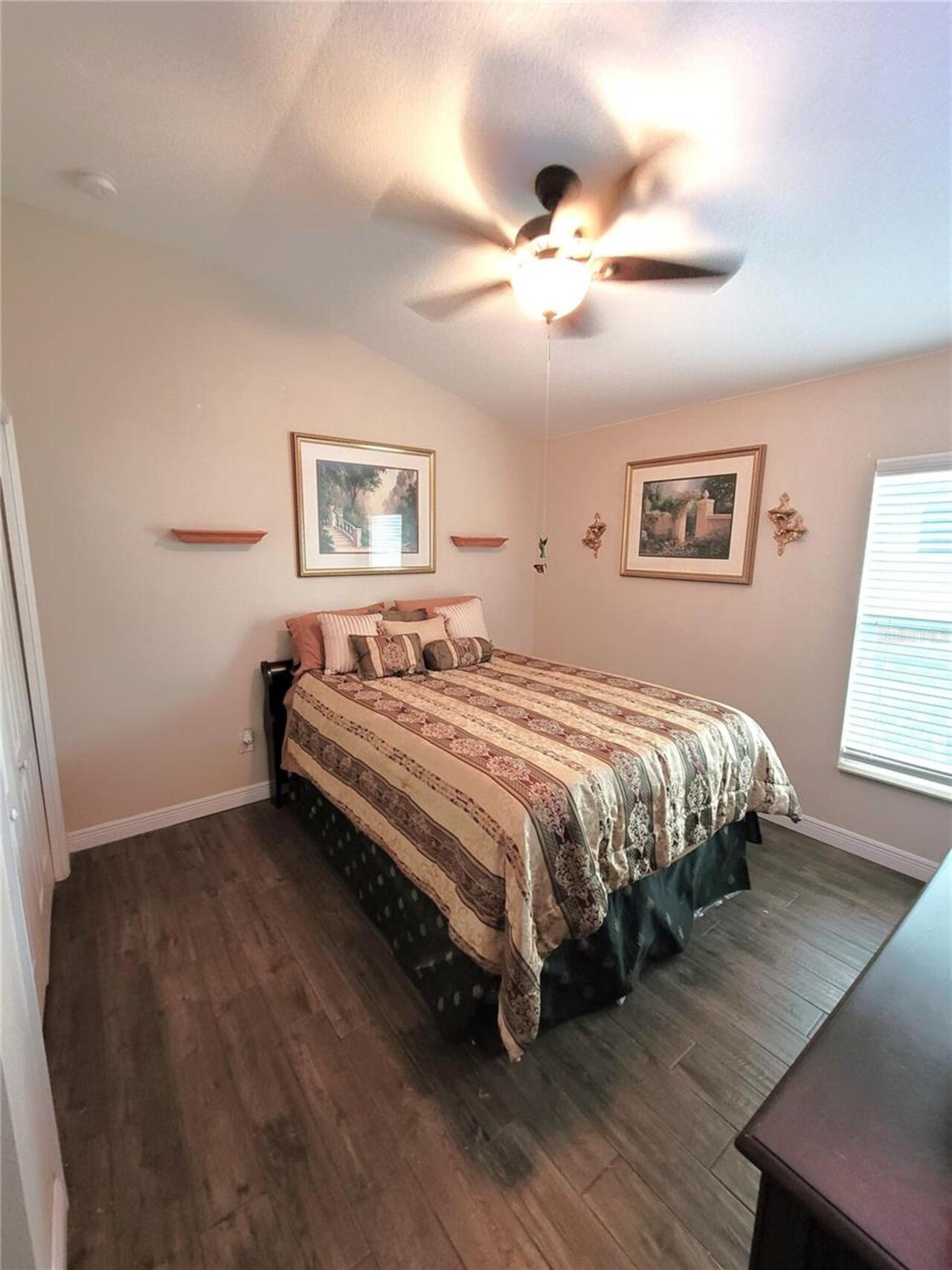 Listing Photo 19