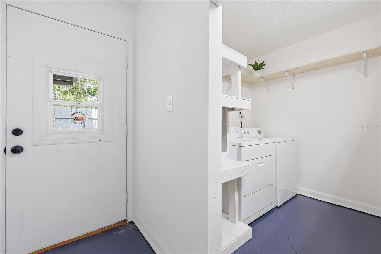 Listing Photo 12