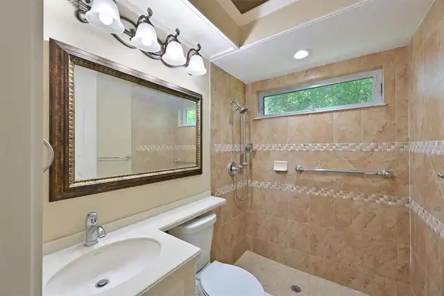 Listing Photo 31