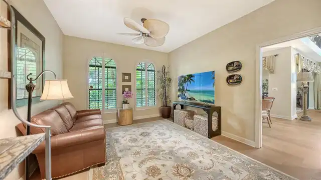 Listing Photo 15