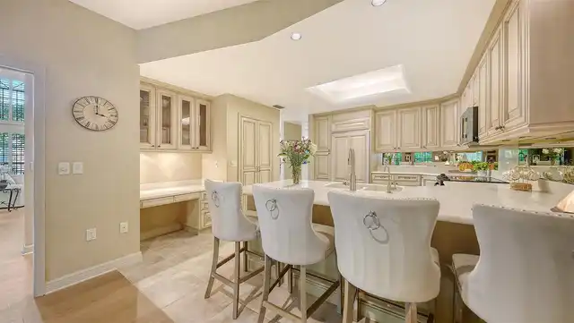 Listing Photo 18