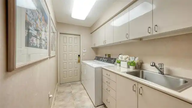 Listing Photo 37