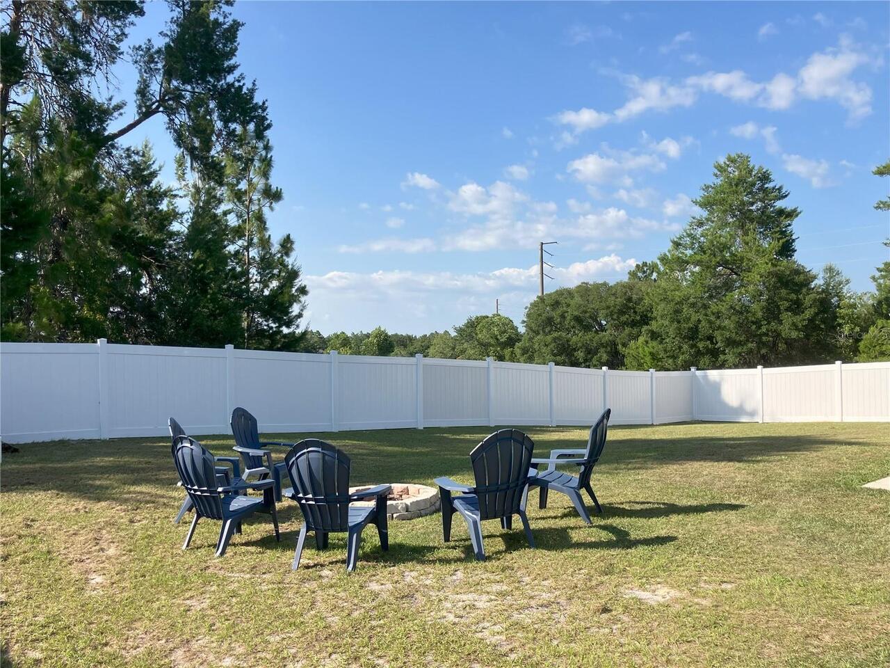 Listing Photo 16