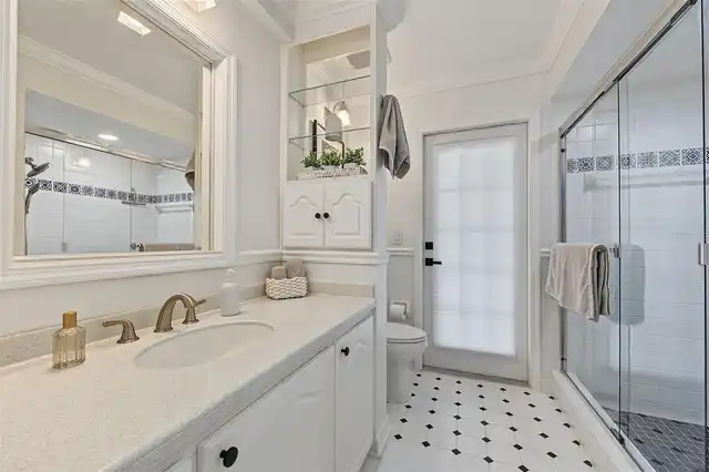 Listing Photo 21