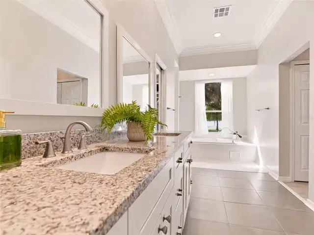 Listing Photo 42