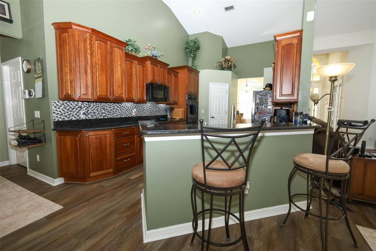 Listing Photo 14