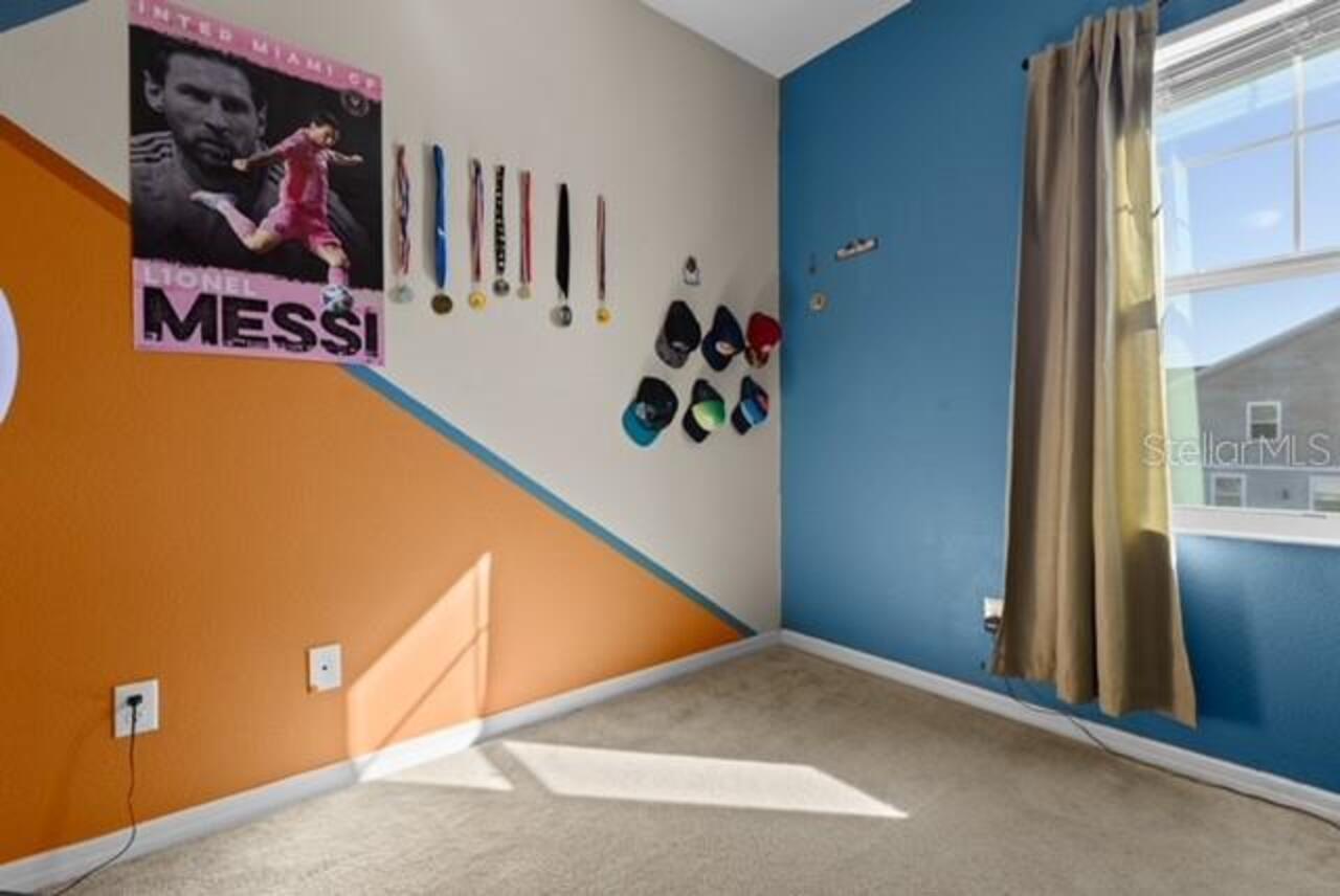 Listing Photo 17