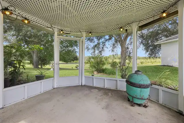Listing Photo 37