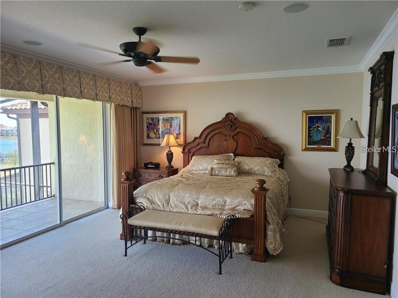 Listing Photo 9