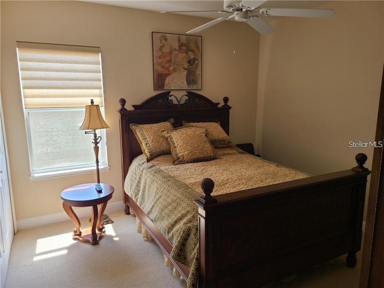 Listing Photo 12
