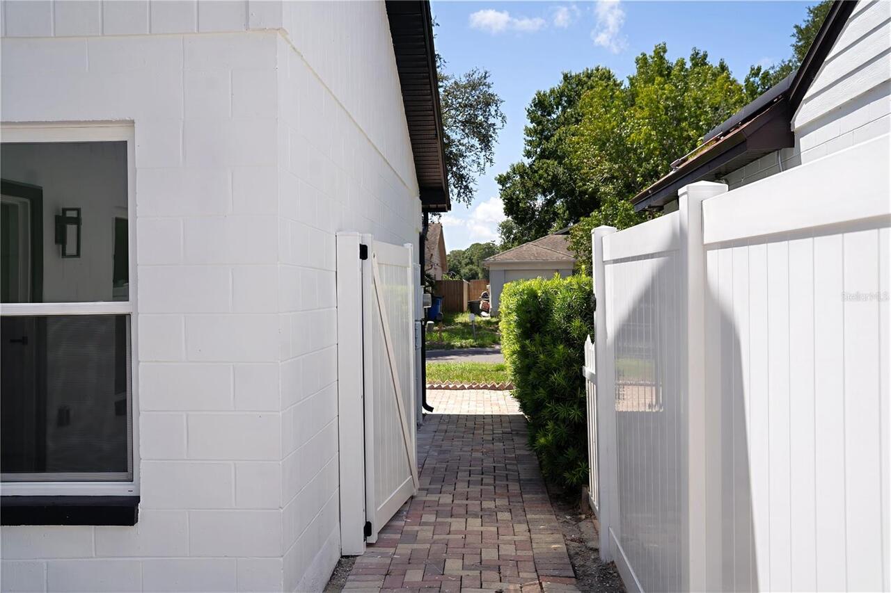 Listing Photo 28