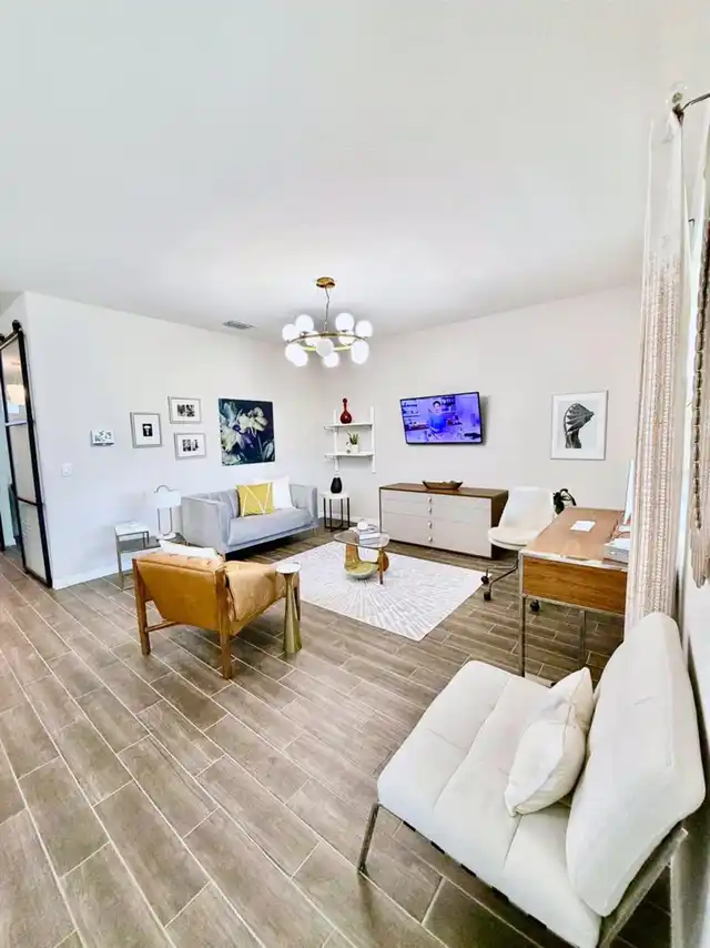 Listing Photo 15