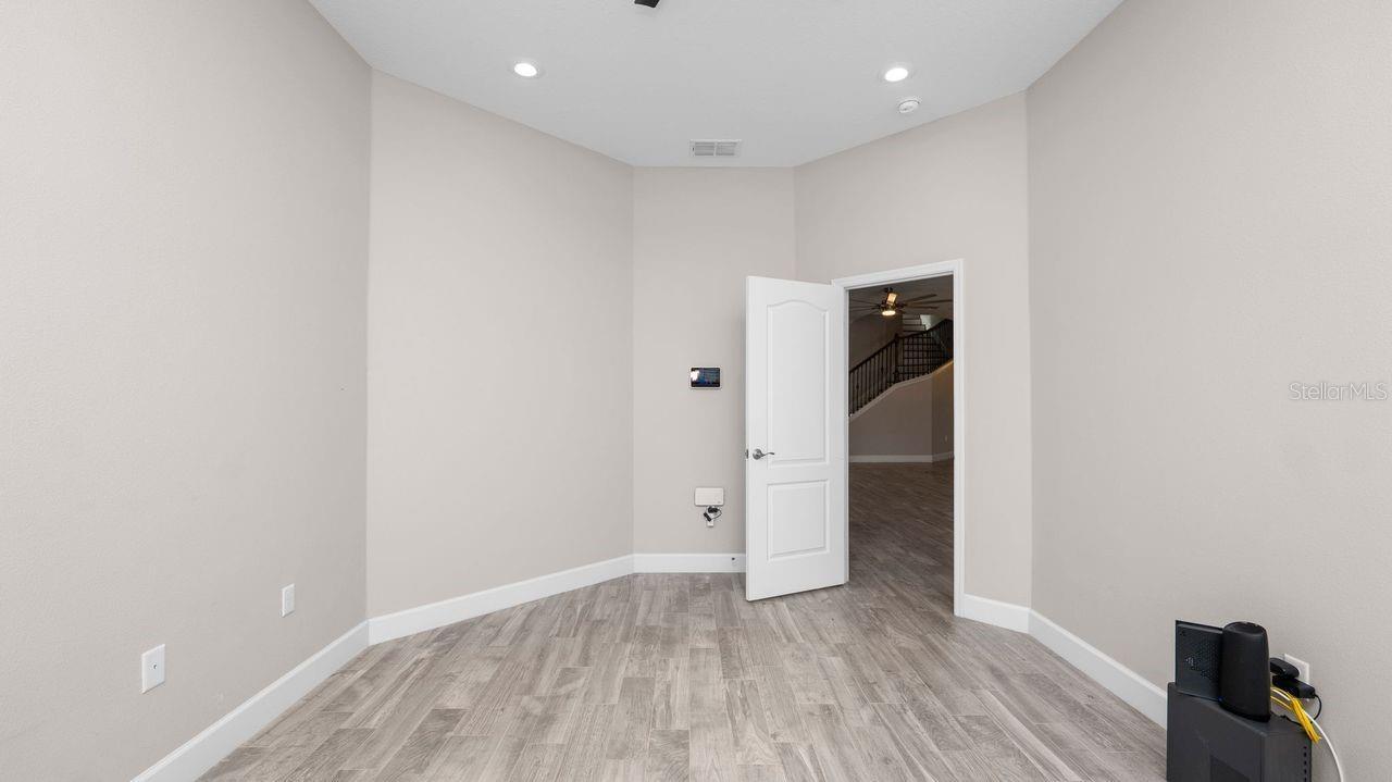 Listing Photo 27