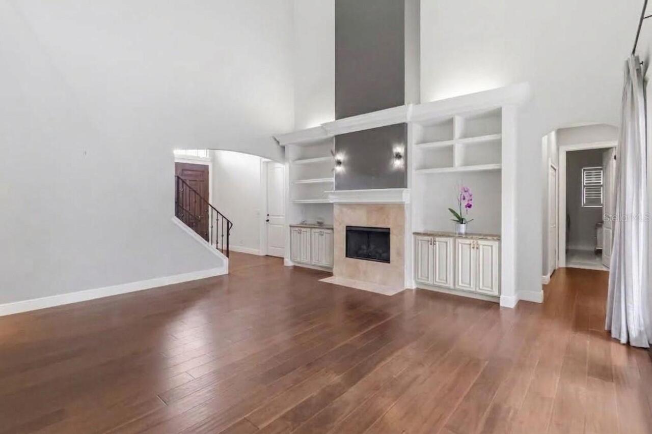 Listing Photo 8