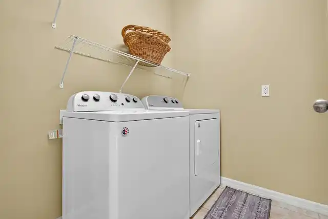 Listing Photo 18