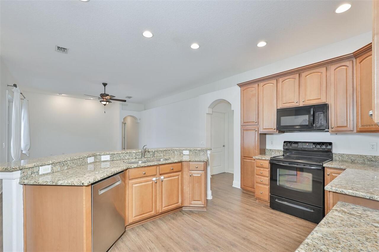Listing Photo 17