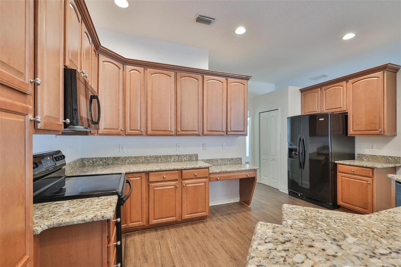 Listing Photo 18
