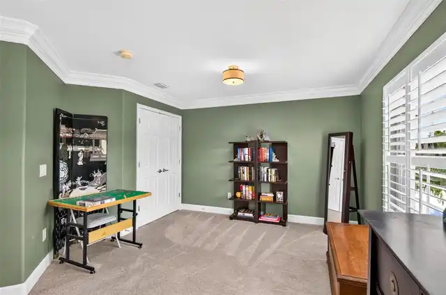 Listing Photo 34