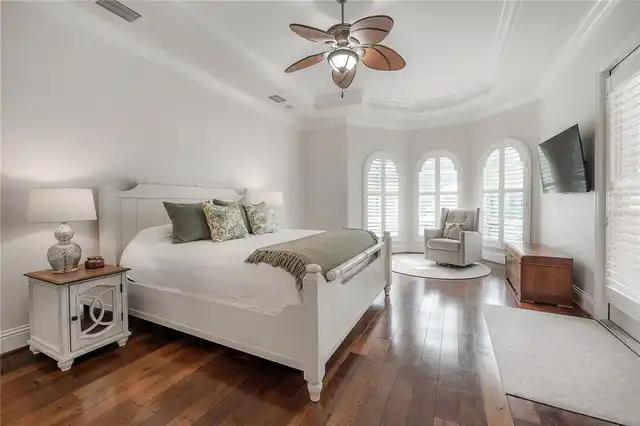 Listing Photo 18