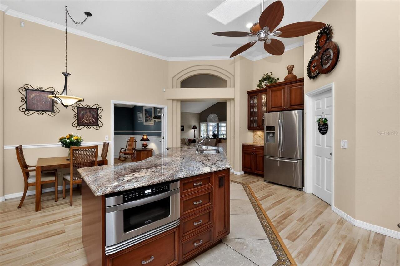 Listing Photo 15