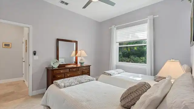 Listing Photo 36