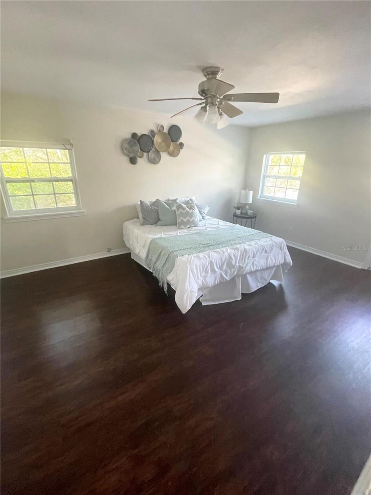 Listing Photo 9
