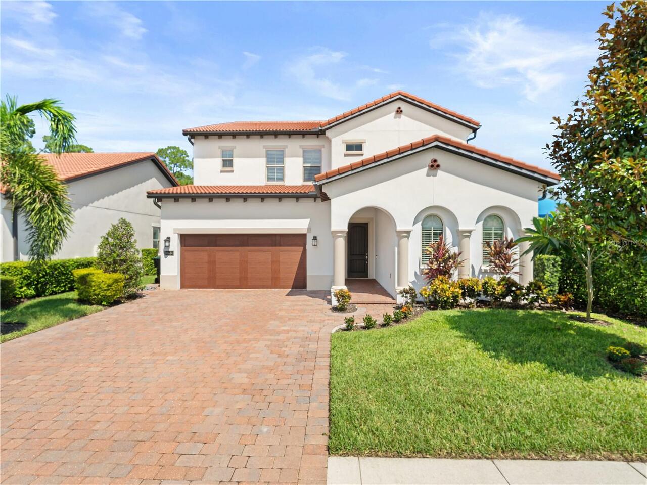 5BR, Home, 4BA, $1,195,000
Read More