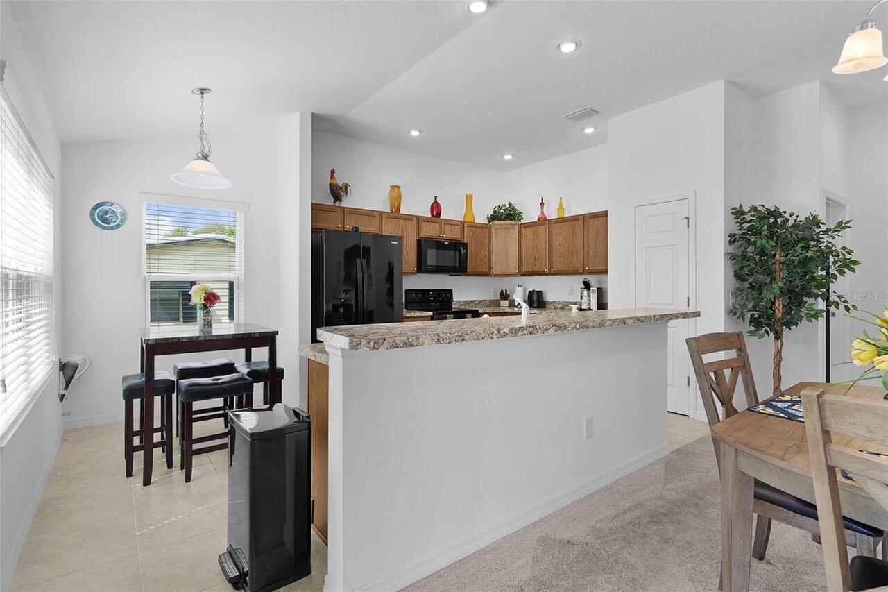 Listing Photo 14