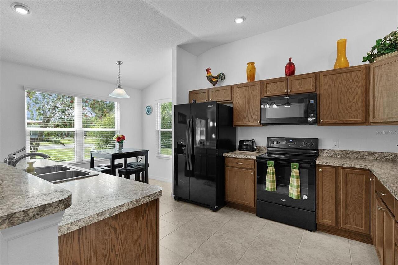 Listing Photo 17