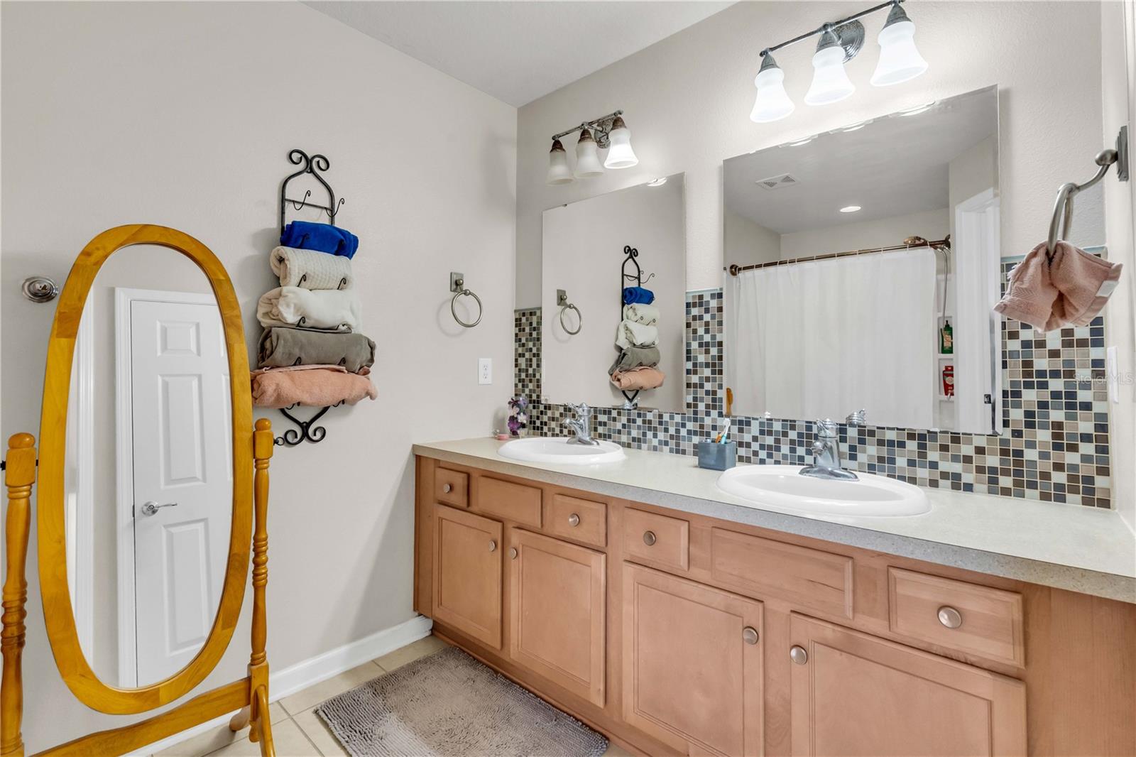 Listing Photo 19